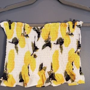 2-Piece Set Lemon smocked top with skirt